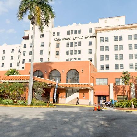 670 Partial Ocean View Hollywood Beach デイニア・ビーチ エクステリア 写真